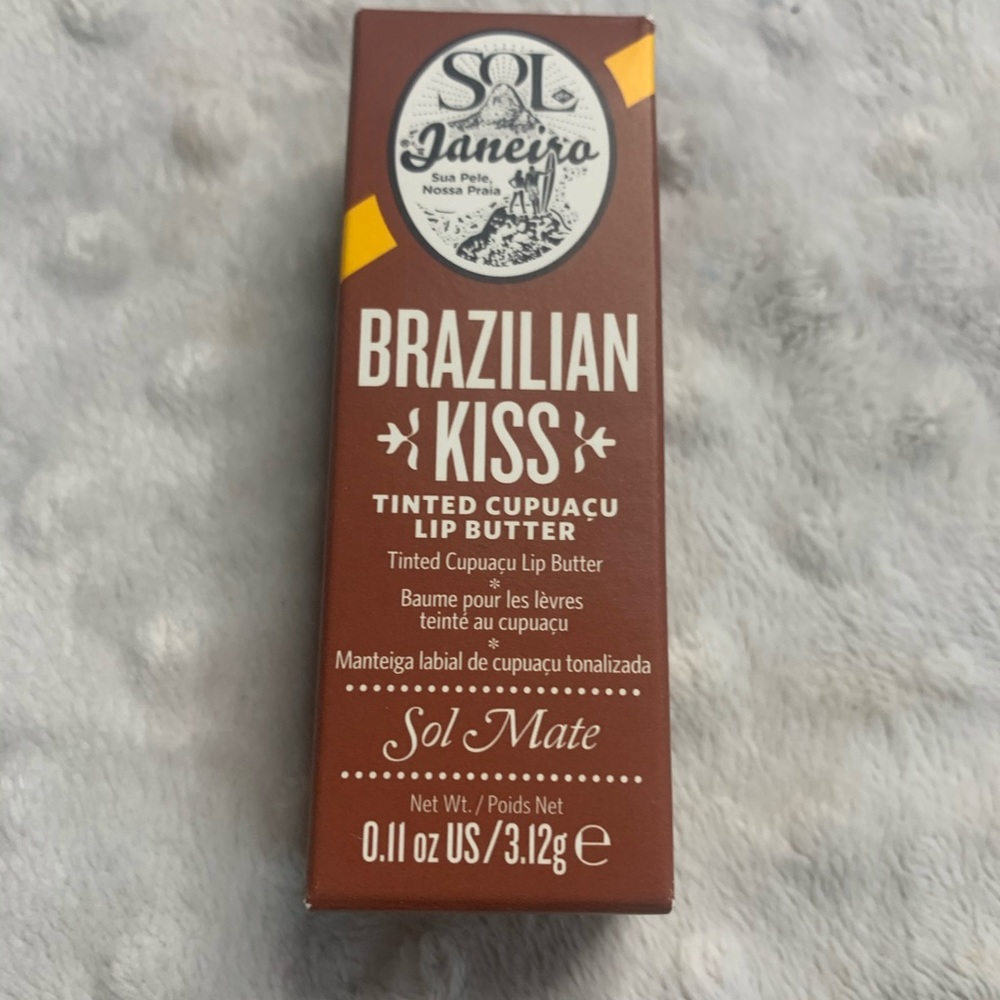 Brazilian kiss tinted chapstick